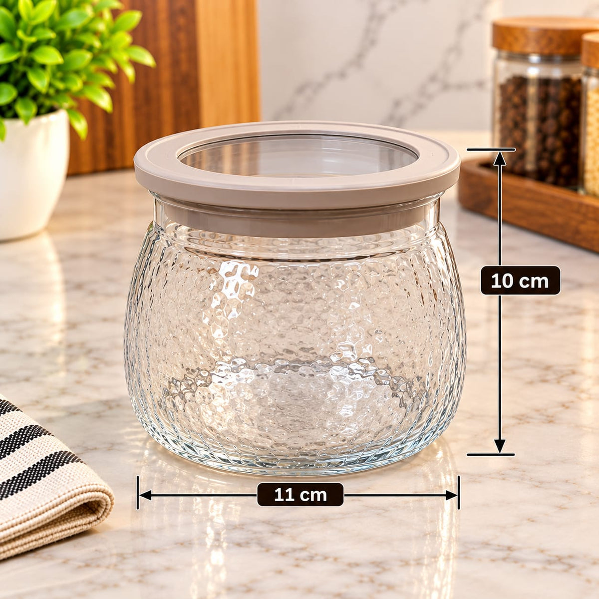 Barniwala Diamond Glass Storage Jar 790 ML, 1 Pc | Textured Transparent Kitchen Container with Lid | Premium Multipurpose Jar for Dry Fruits, Cookies, Snacks, Sugar, Tea & Coffee